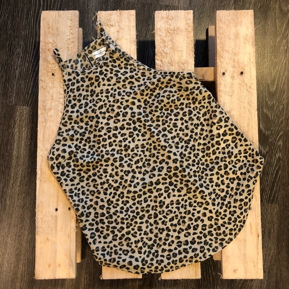 Abercrombie & Fitch Tops - 2[Abercrombie & Fitch] Leopard print, racer back.